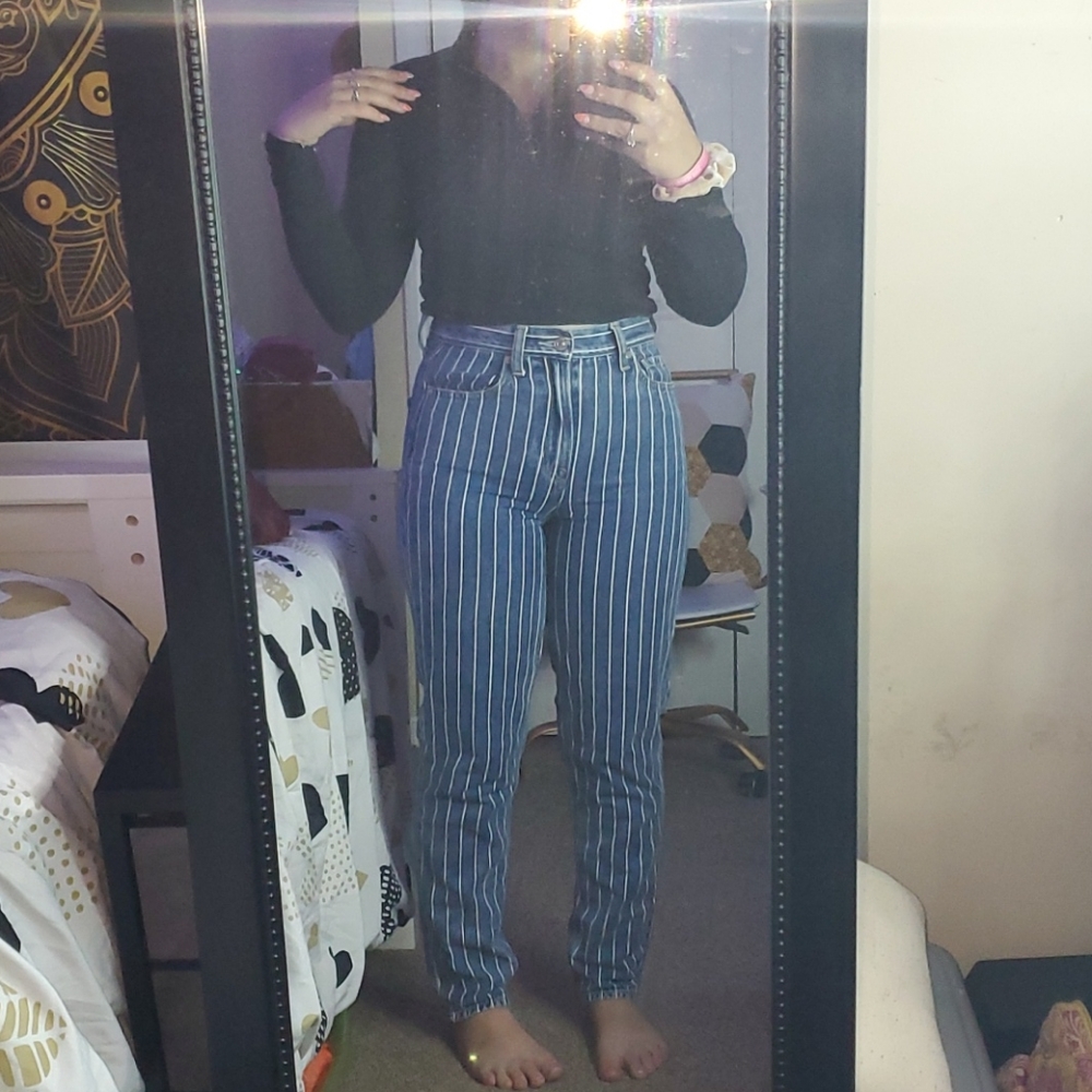 American  Eagle Jeans